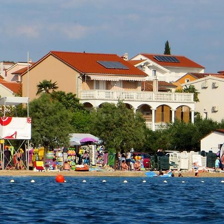 Beach Apartments Roza - The Garden Apartment Biograd Na Moru Zewnętrze zdjęcie