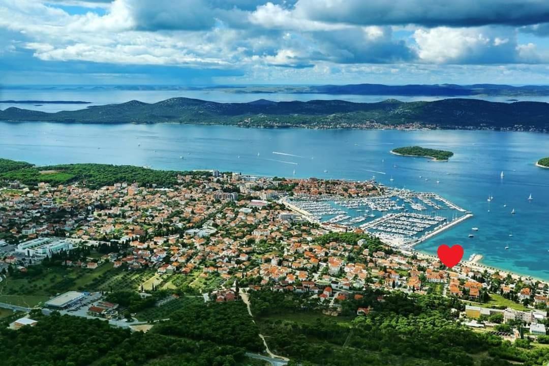 Beach Apartments Roza - The Garden Apartment Biograd Na Moru Zewnętrze zdjęcie