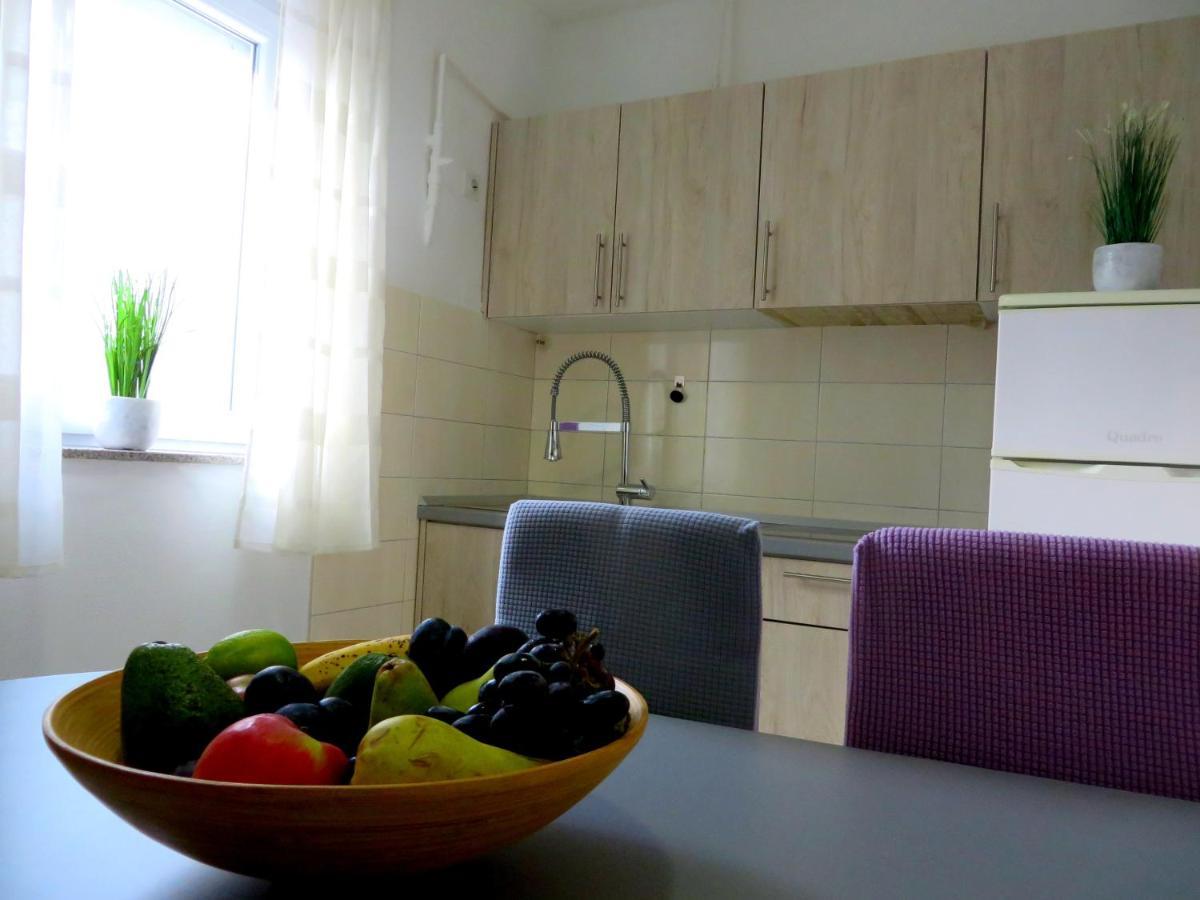 Beach Apartments Roza - The Garden Apartment Biograd Na Moru Zewnętrze zdjęcie