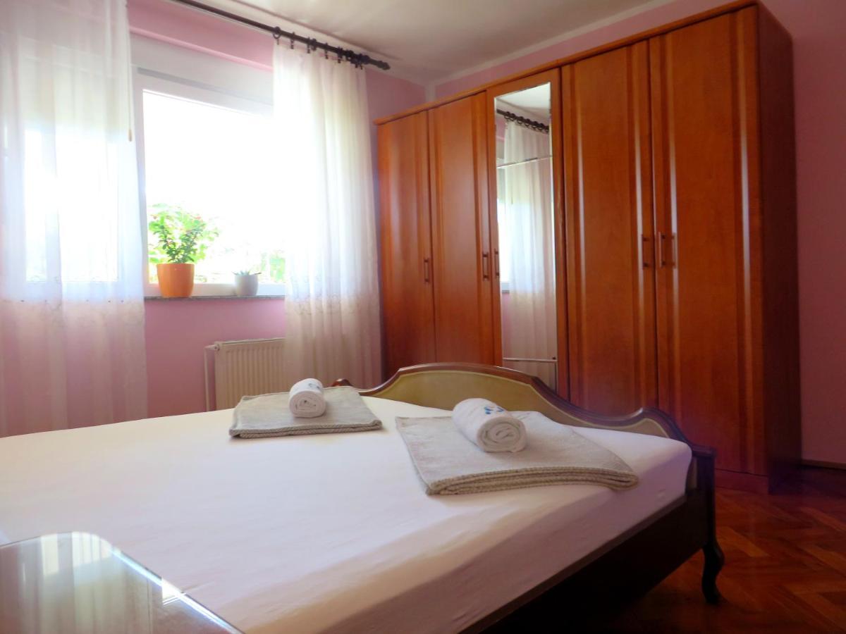 Beach Apartments Roza - The Garden Apartment Biograd Na Moru Zewnętrze zdjęcie