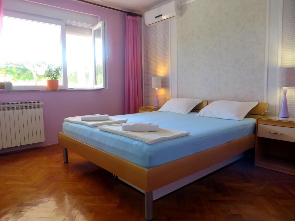 Beach Apartments Roza - The Garden Apartment Biograd Na Moru Zewnętrze zdjęcie